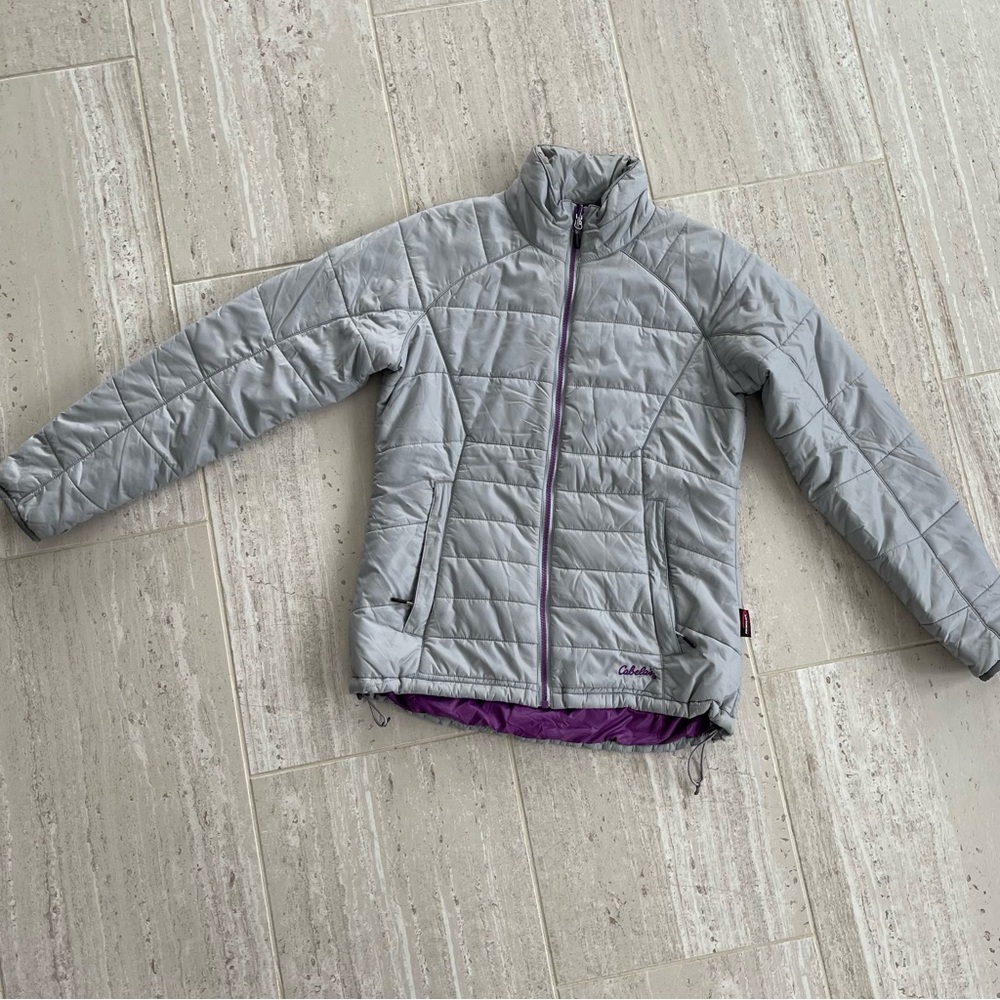 Cabela's Light Gray Puffer Jacket with Purple Trim